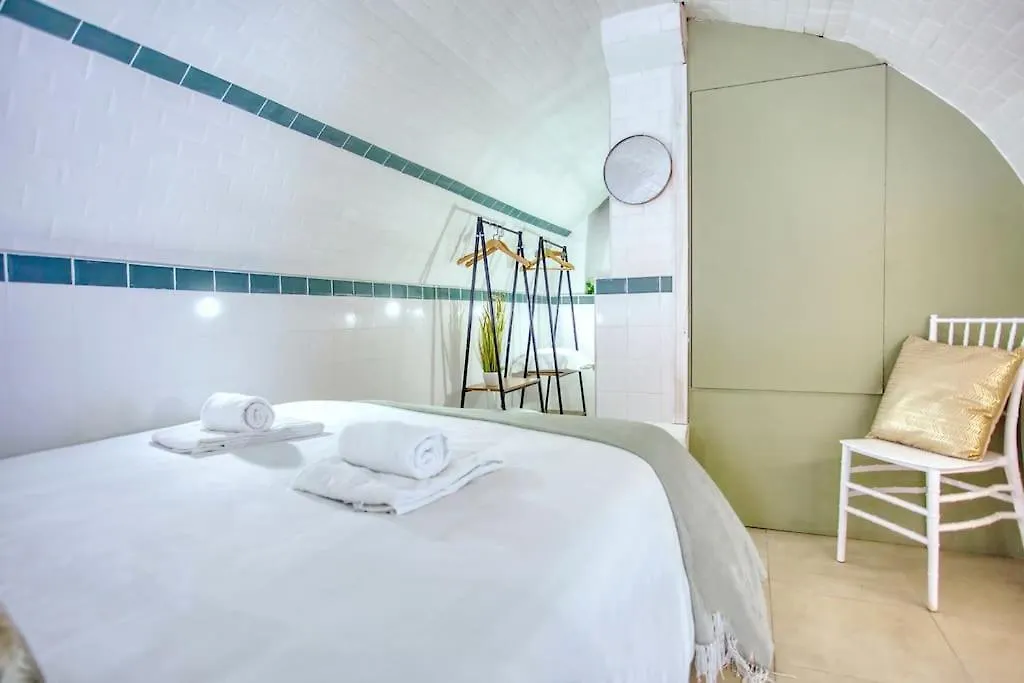 Le Nid Parisien Triplex Cosy Et Chaleureux Apartment